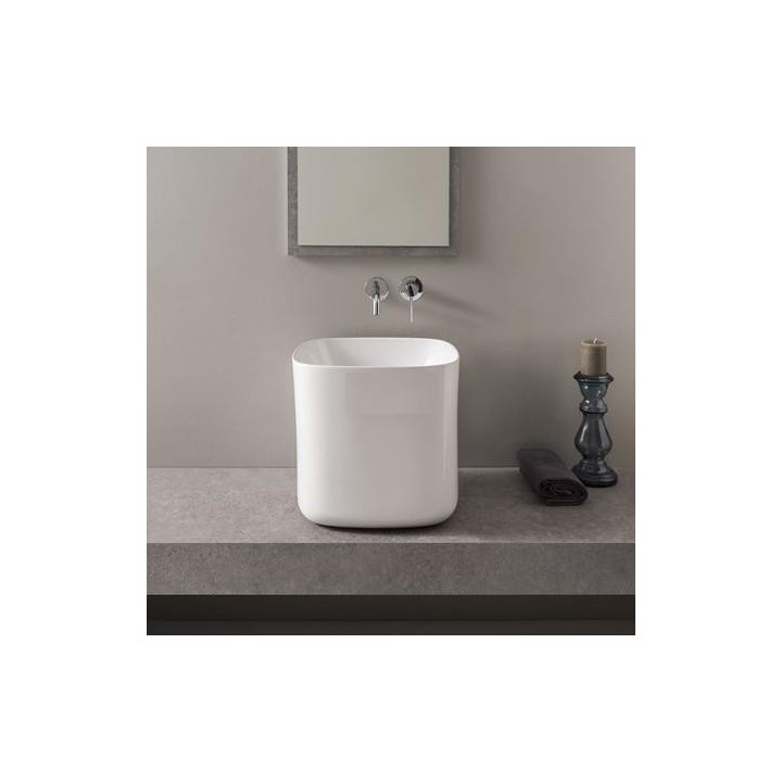 Umywalka nablatowa Scarabeo Moon 70x42cm biała- sanitbuy.pl