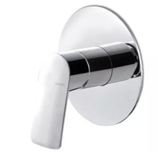 Bateria natryskowa Vema Oten, natynkowa, 1 wyjście wody, chrom