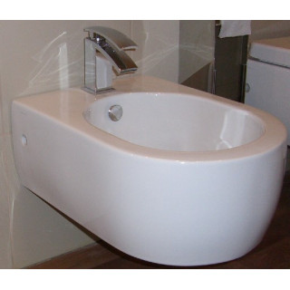 Bidet Kerasan Flo wiszący- sanitbuy.pl