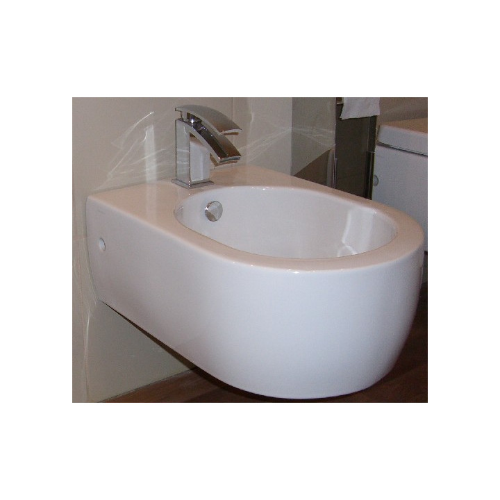 Bidet Kerasan Flo wiszący- sanitbuy.pl