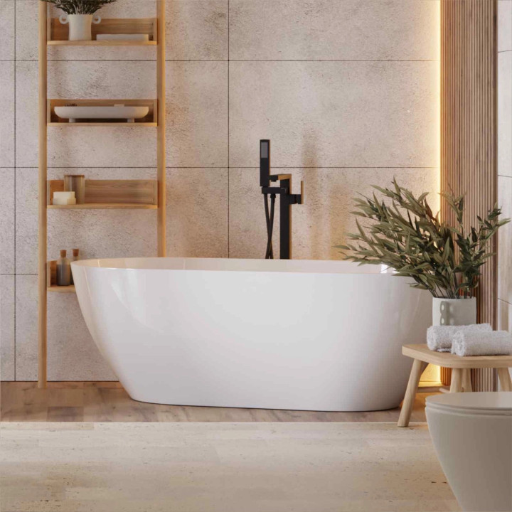 Badewanne freistehend Corsan Olvena 170 cm z wykończeniem schwarz - weiß